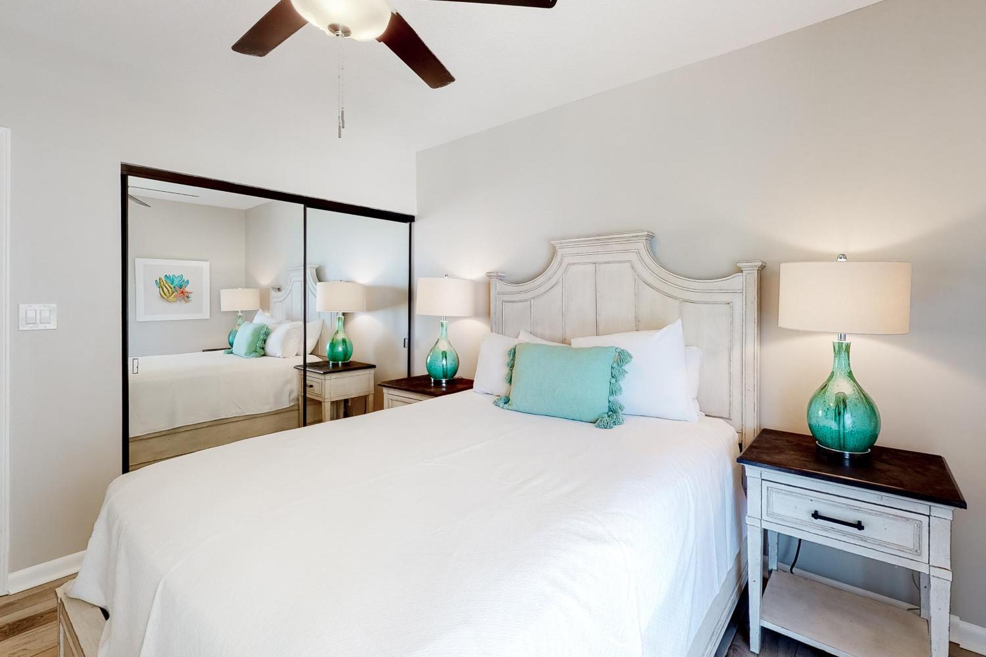 Bluewater Apartments III Orange Beach Room photo